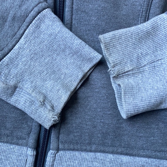 Lululemon Scuba Hoodie - Picture 3 of 5